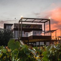 Vista frontal de nuestra Bodega