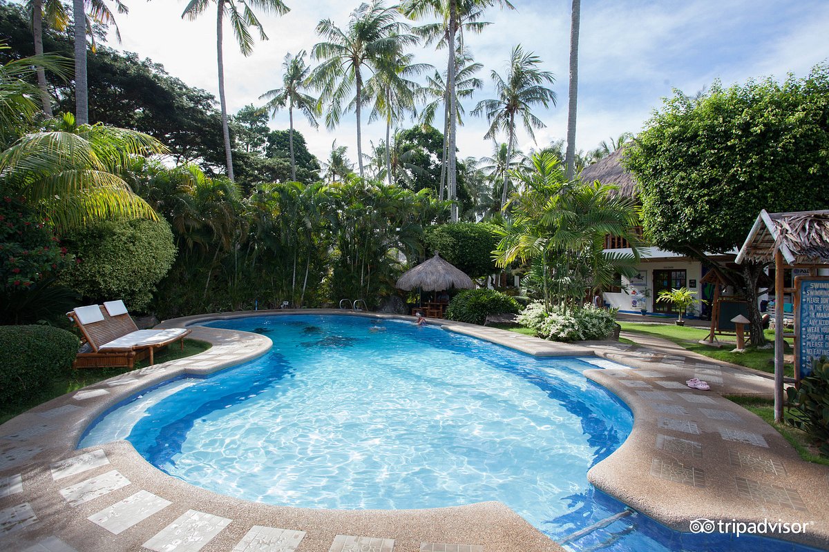 Pura Vida Beach &amp; Dive Resort, hotel in Dapitan City
