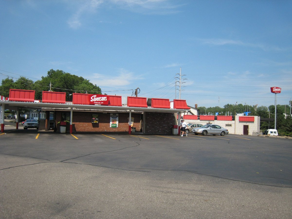 SWENSONS DRIVE-IN, Akron - 40 S Hawkins Ave - Menu, Prices & Restaurant ...