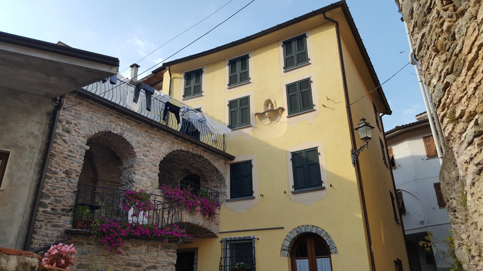 LA MERIDIANA B&B (Pignone, Italie) : Tarifs 2024 Et 30 Avis