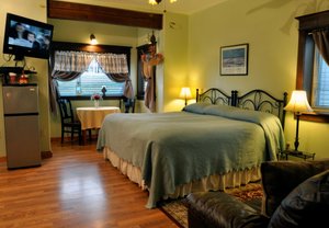 Room & Suite