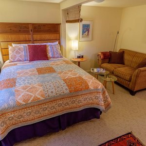 lower level apartment bedroom and sitting area