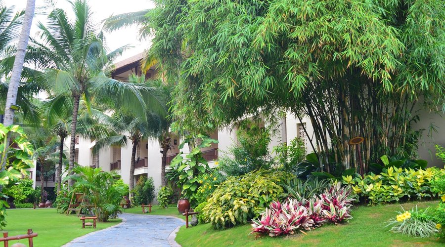 Nova Deluxe botantical garden