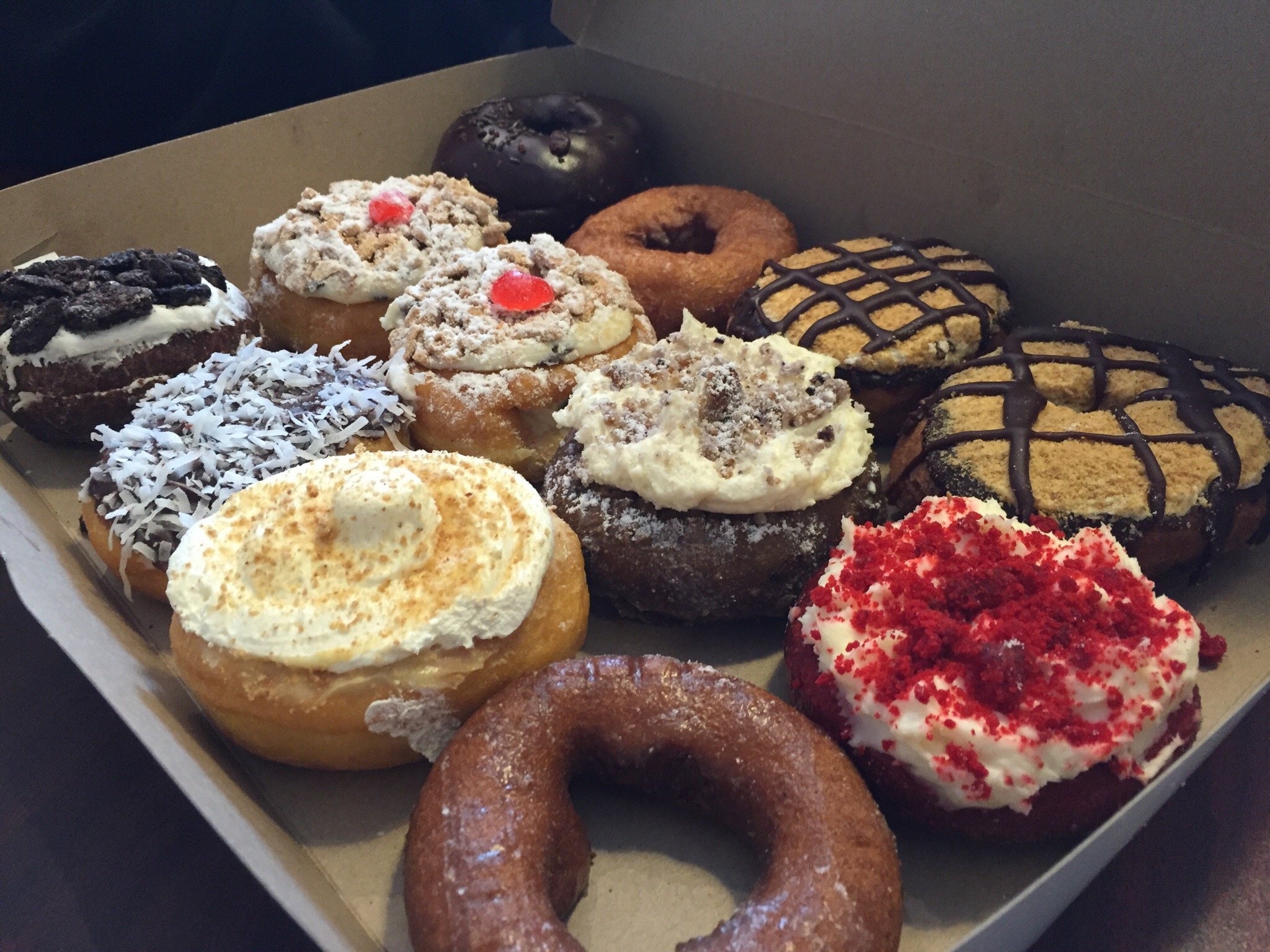 Glaze Donuts, 뉴 밀포드 - 레스토랑 리뷰 - 트립어드바이저