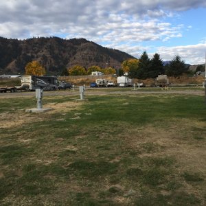 Flat sites, water, power, sewer, clean showers and reliable wi fi