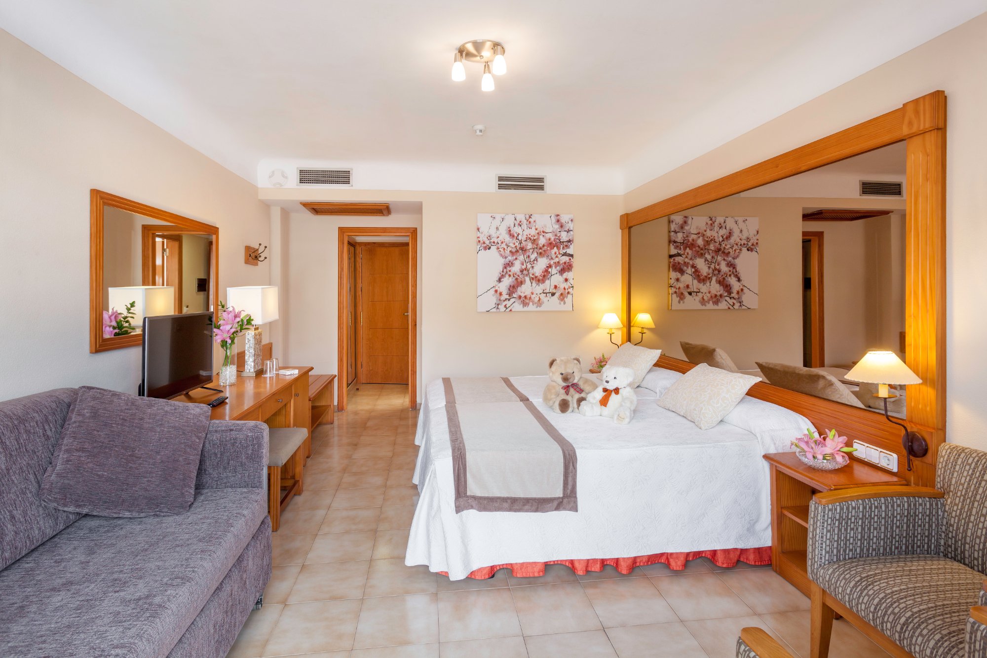 Hotel photo 2 of GF Fanabe.