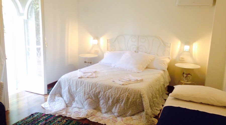 Villa Espaniola Exclusive B&B