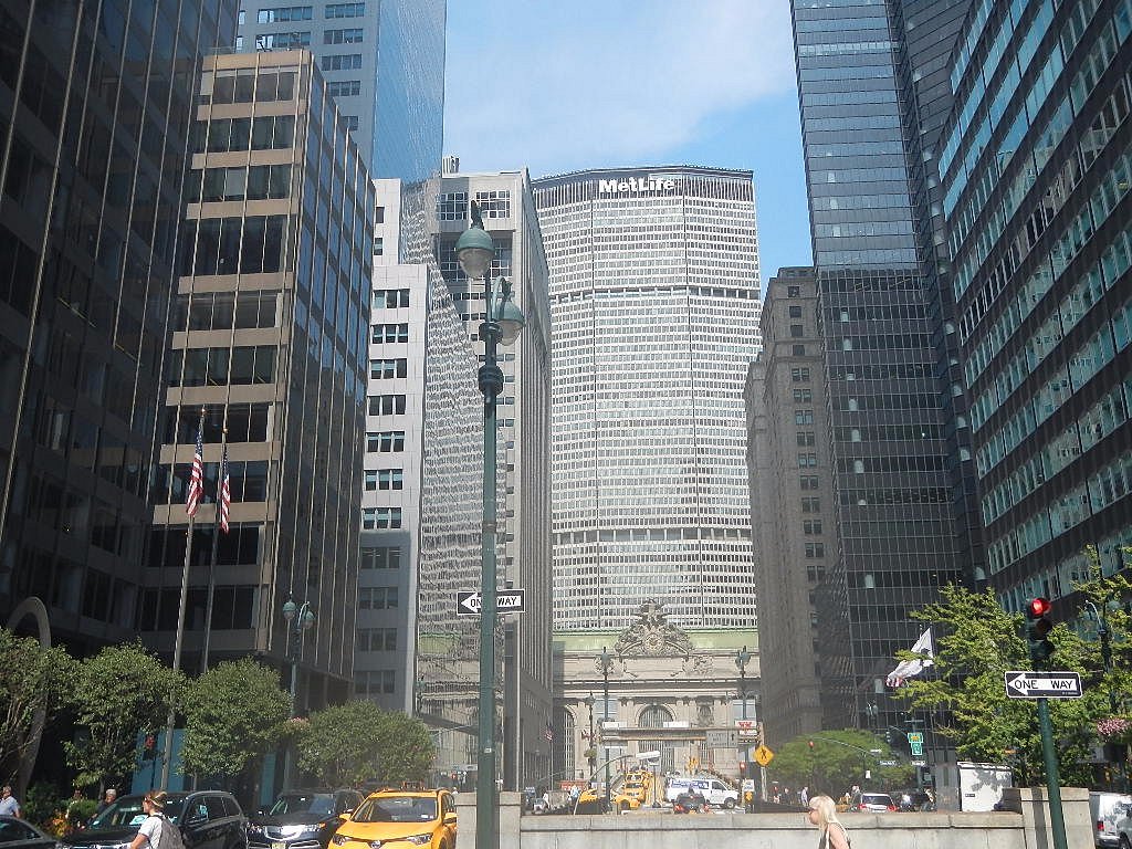 MetLife Building (New York City) - All You Need to Know BEFORE You Go