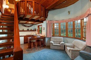 Room & Suite