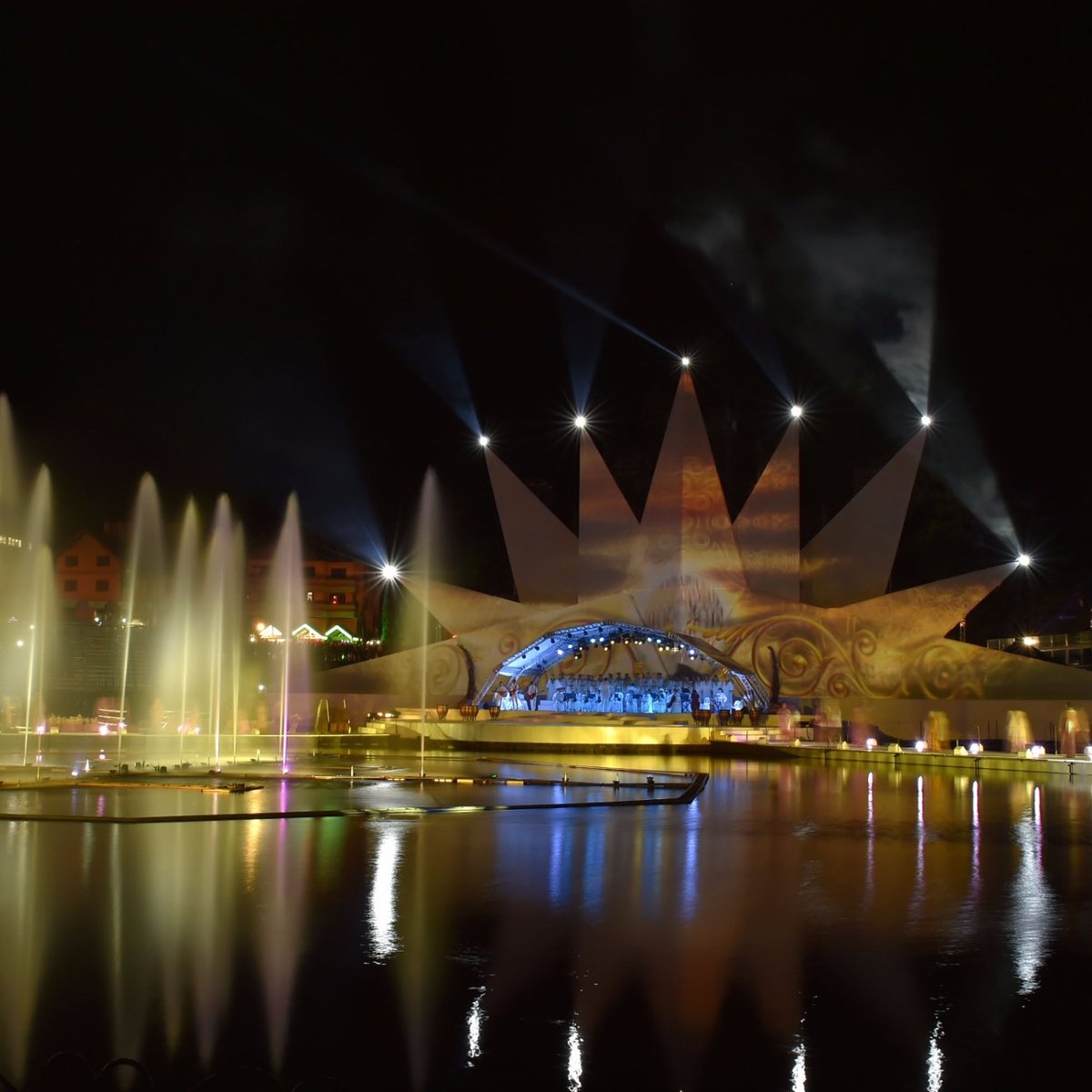 Natal Luz em Gramado - 16/10/2019 - Turismo - Fotografia - Folha de S.Paulo