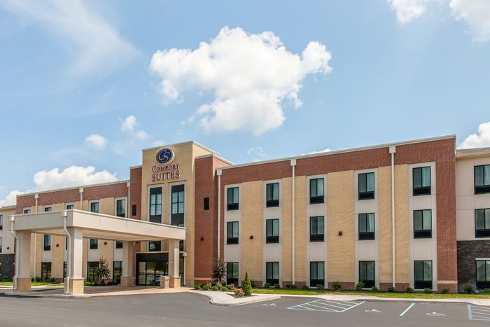 COMFORT SUITES - Updated 2024 Prices & Hotel Reviews (Rensselaer, IN)