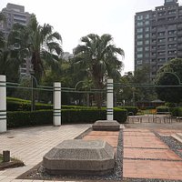 南屯公園正門入口