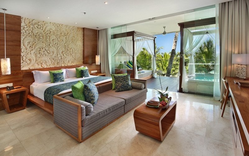 Luxury Ocean View Suite 