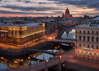 Babes in St. Petersburg