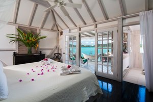 Room & Suite