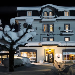 Our lodge in its winter dress.