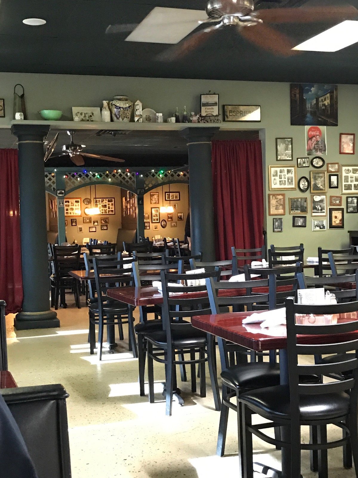 TIE BREAKERS SPORTS BAR AND GRILL, Greenville - Restaurant Reviews, Photos  & Phone Number - Tripadvisor