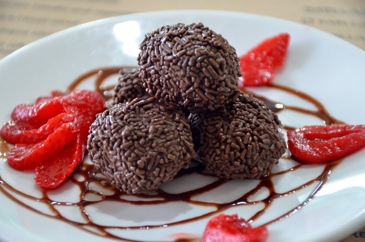 trufas-de-chocolate.jpg?w=1200\u0026h=-1\u0026s=1