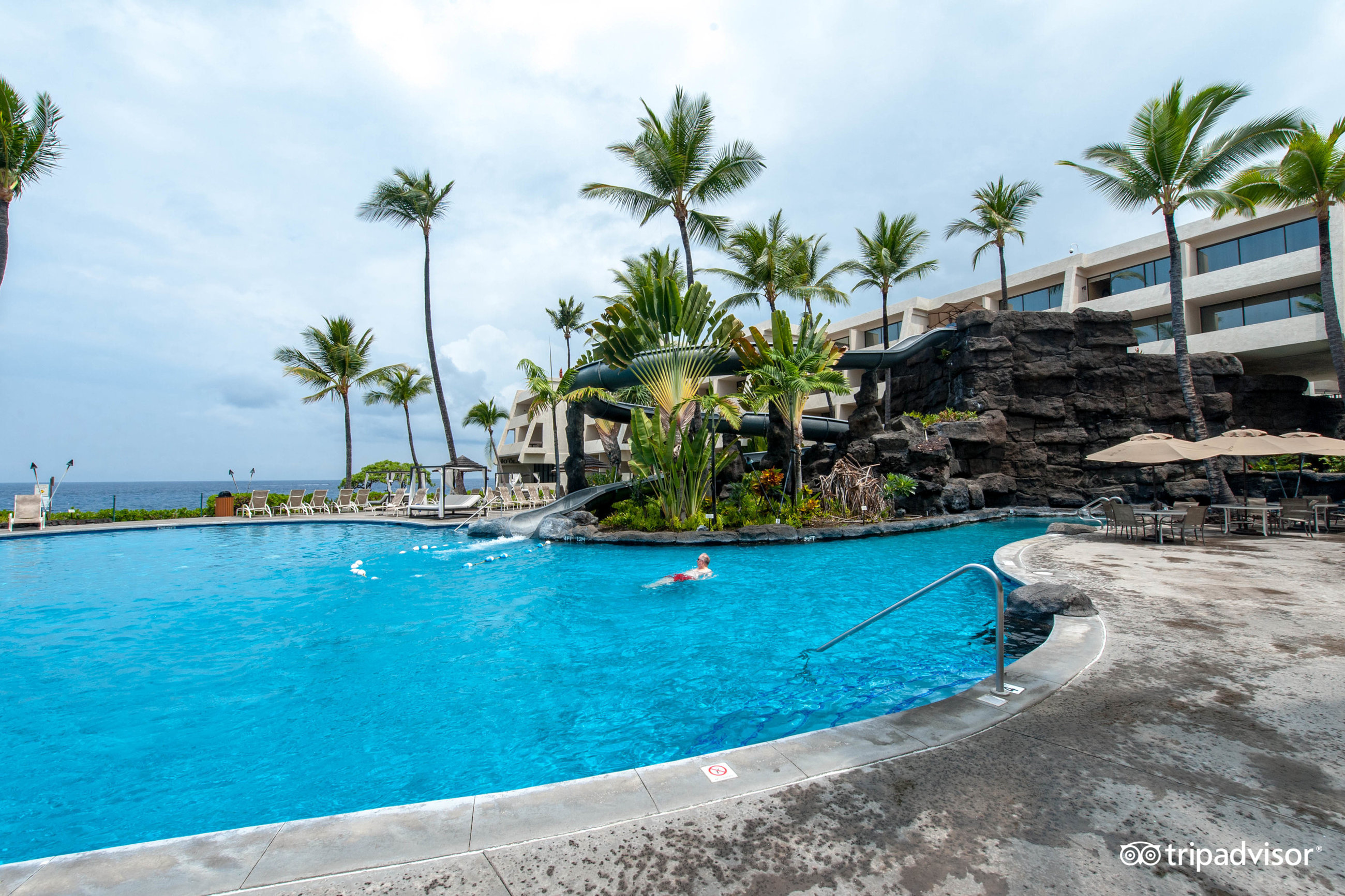 Outrigger Kona Resort & Spa Pool Pictures & Reviews - Tripadvisor