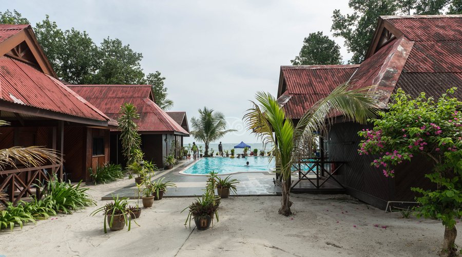 Grounds at the Malibest Resort