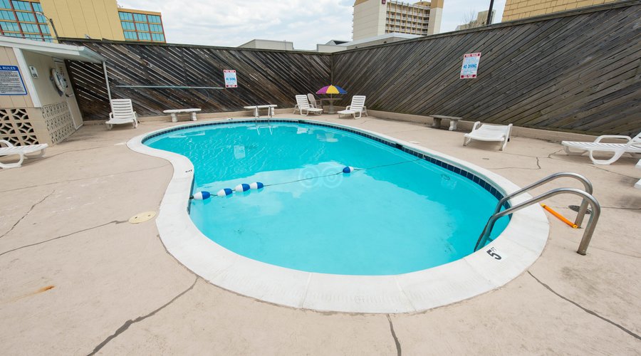 The Pool at the Blue Marlin Motel