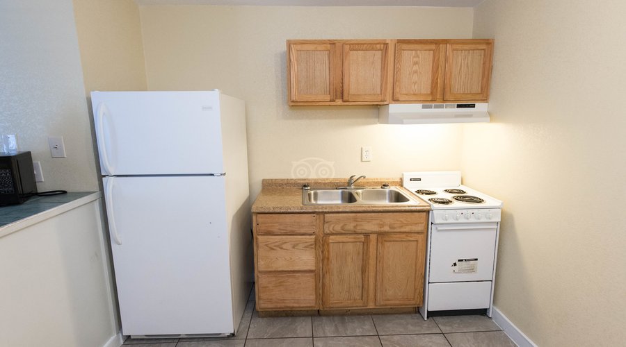 The Upper Floor Room with Full Beds at the Blue Marlin Motel