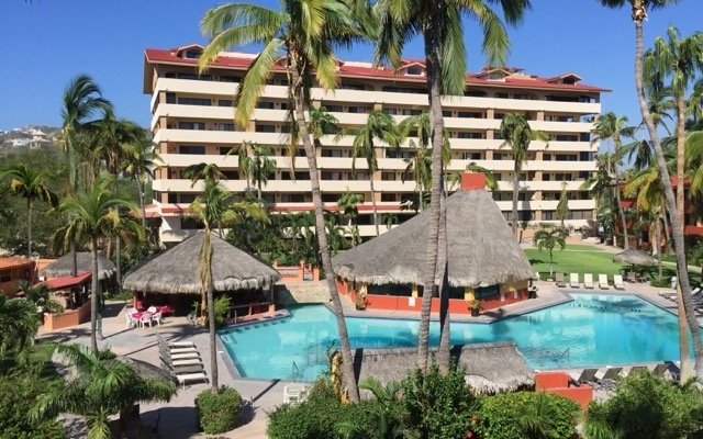 beautiful view of the Pool and courtyard