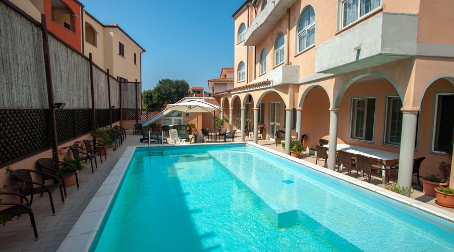 The Pool at the Hotel Majore