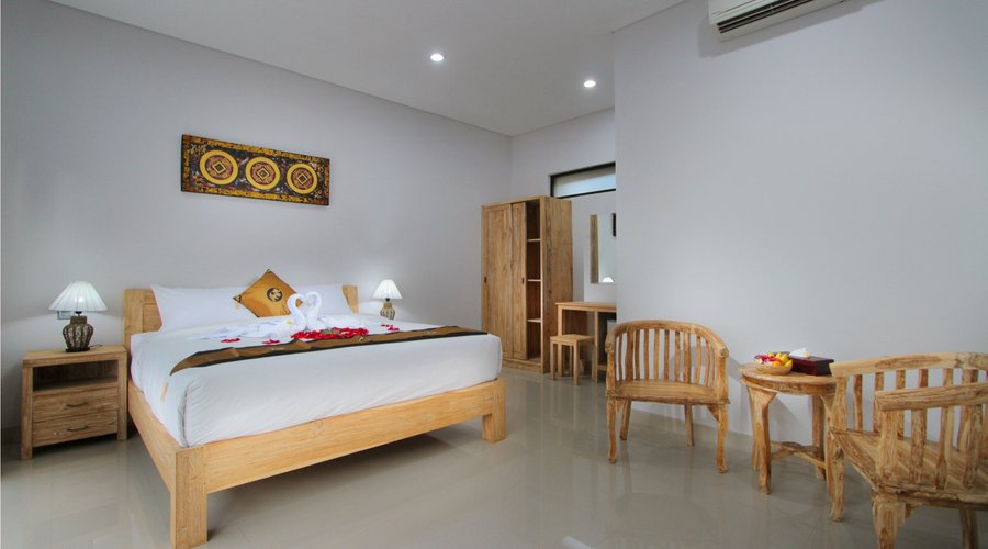 Sleepwell Seminyak Bedroom - Honeymoon Setup