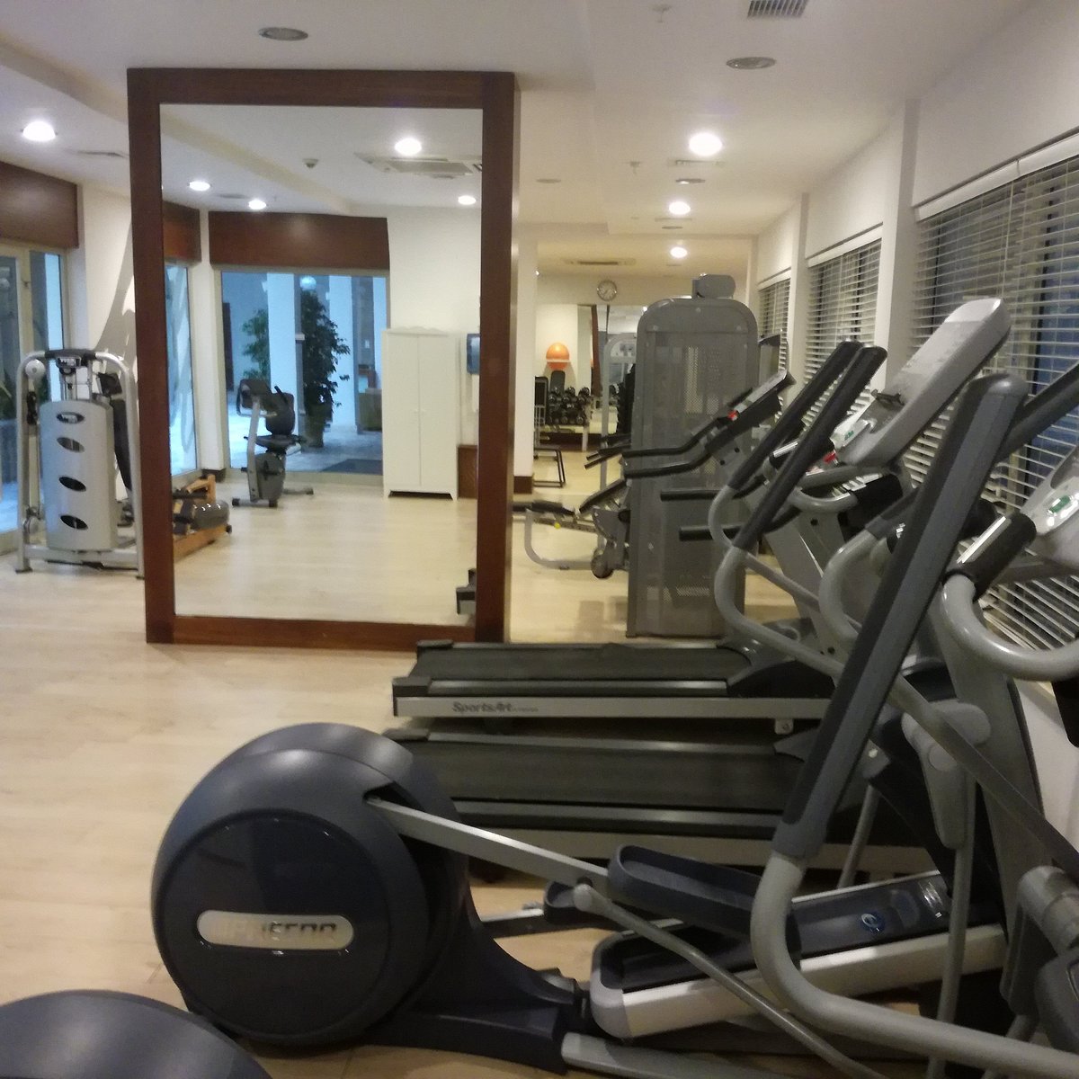 Barut B Suites Gym: Pictures & Reviews - Tripadvisor