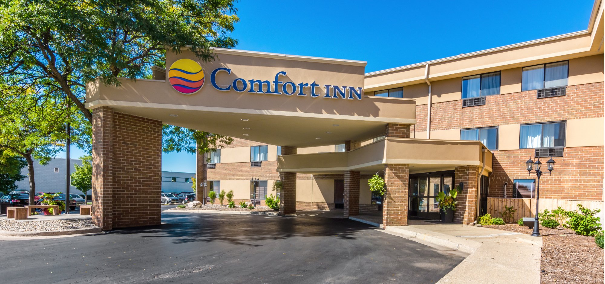 Hotel photo 5 of Comfort Inn Airport.