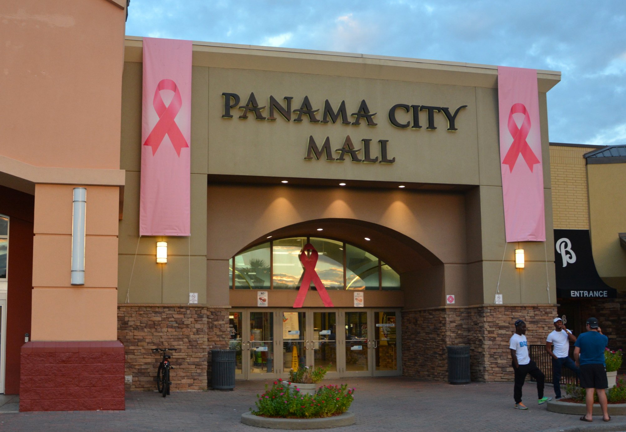 Panama City Mall Aktuell F R 2022 Lohnt Es Sich Mit Fotos   Front Entrance Supports 