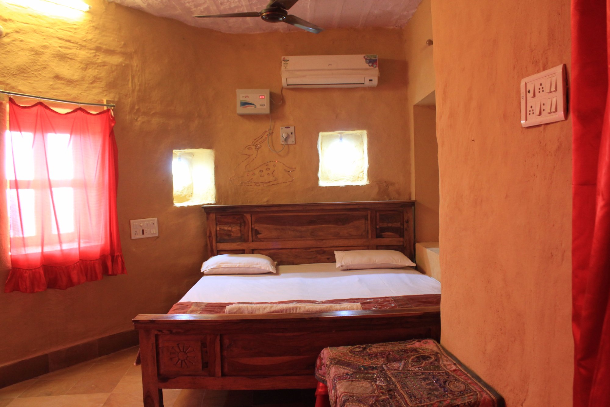 Hotel photo 15 of Mud Mirror Guest House.