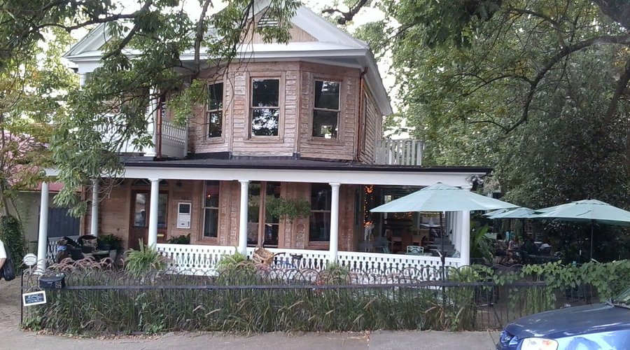 Southern Crescent Galley & Bar
