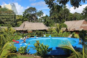 Piscina y playa