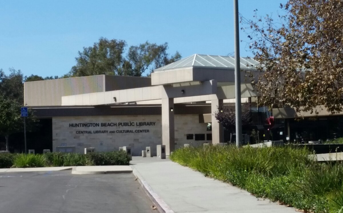 huntington-beach-central-library-all-you-need-to-know-before-you-go