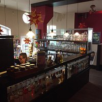 CAFE M