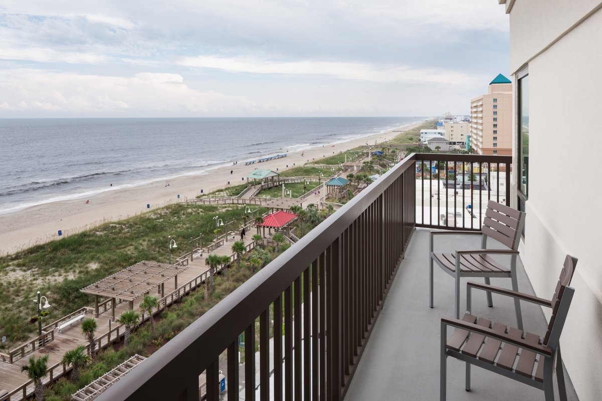 HAMPTON INN & SUITES CAROLINA BEACH OCEANFRONT - Updated 2022 Prices ...