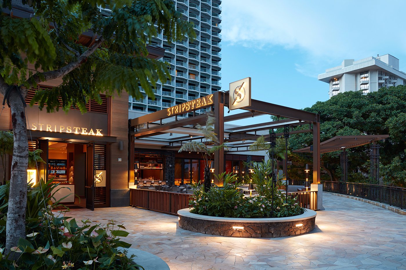 Waikiki restaurants online