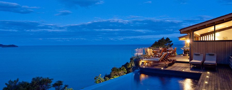 A quiet Abel Tasman National Park luxury accommodation retreat and wellness spa hideaway