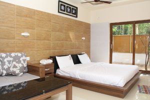 Room & Suite