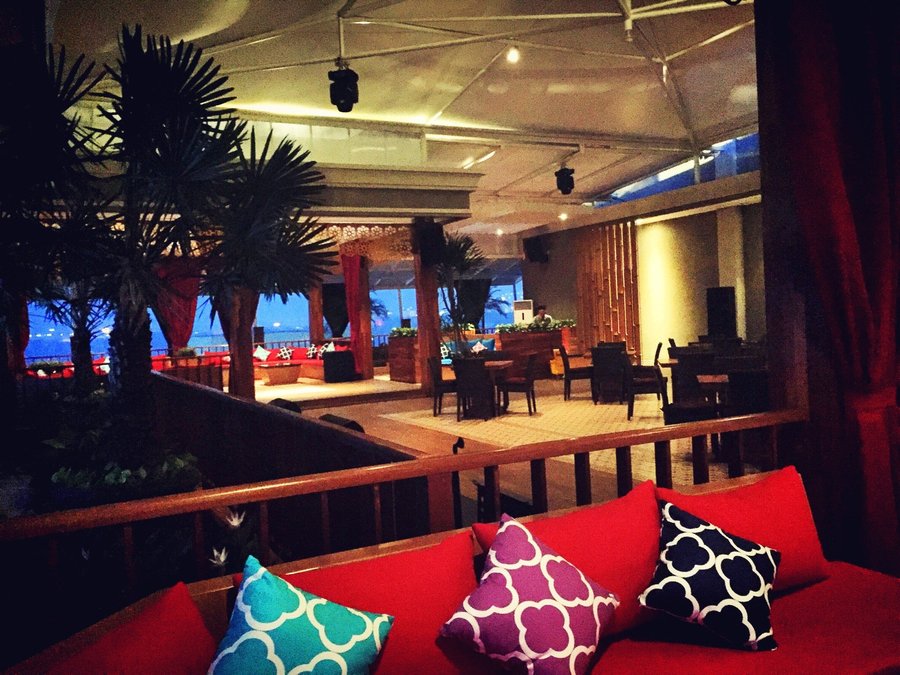The Grantage Hotel And Sky Lounge 39 8 8 Prices Reviews Tangerang Indonesia Tripadvisor Kontes cupang internasional (teras kota). the grantage hotel and sky lounge 39