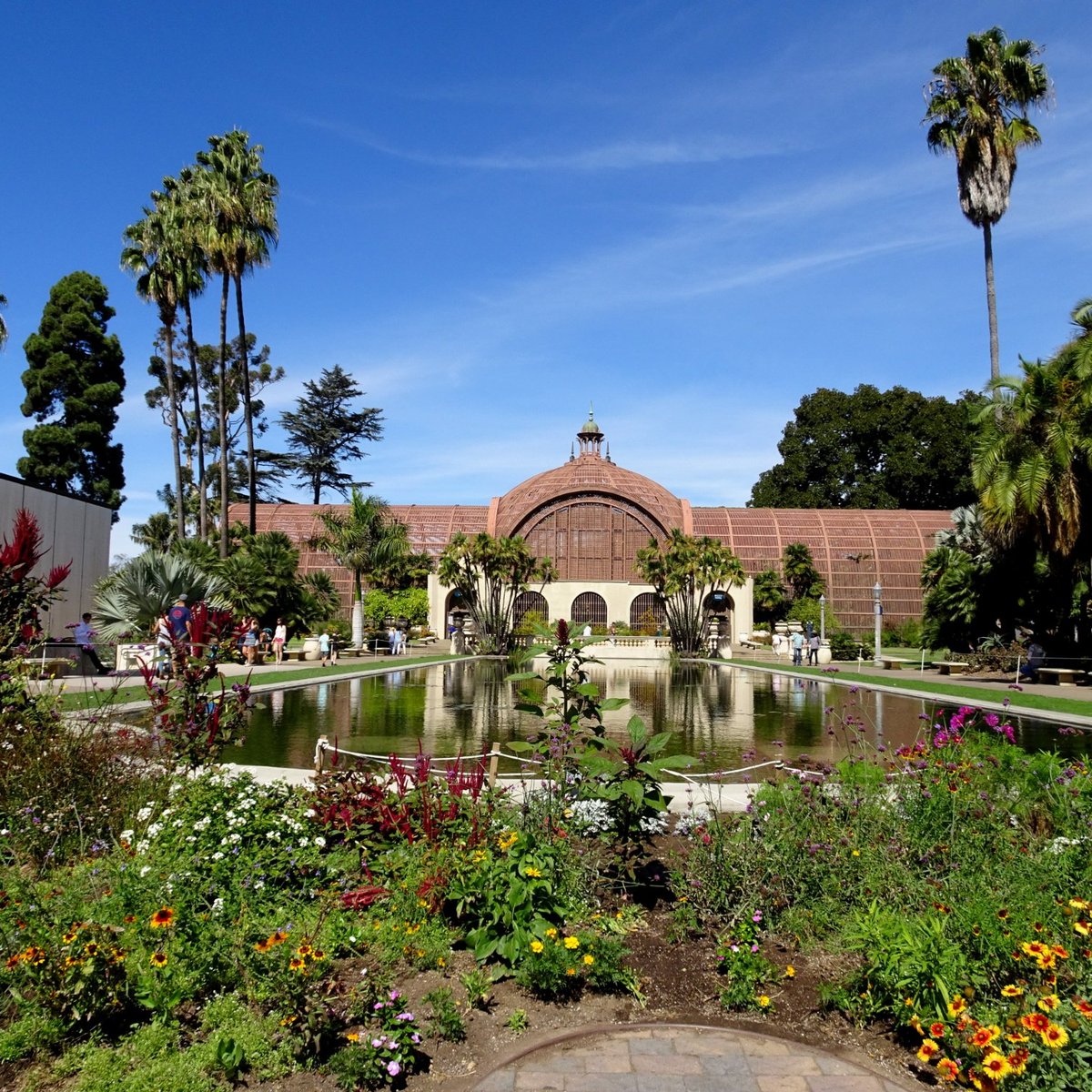 are dogs allowed in balboa park san diego