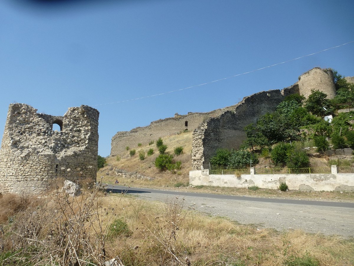 Castles and fortresses in Armenia and Nagorno-Karabakh