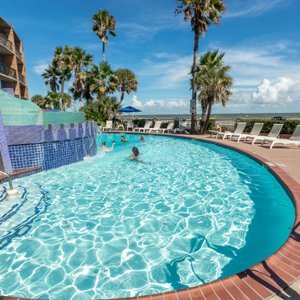 The Pool at the Commodore on the Beach
