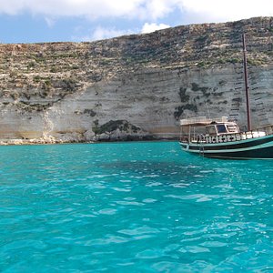 El Mosaico del Sol in Lampedusa, image may contain: Villa, Backyard, Pool, Resort