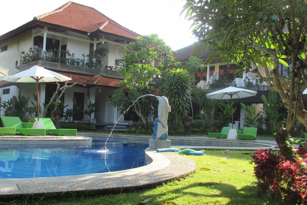 ‪Bali Wirasana Hotel‬، فندق في سانور