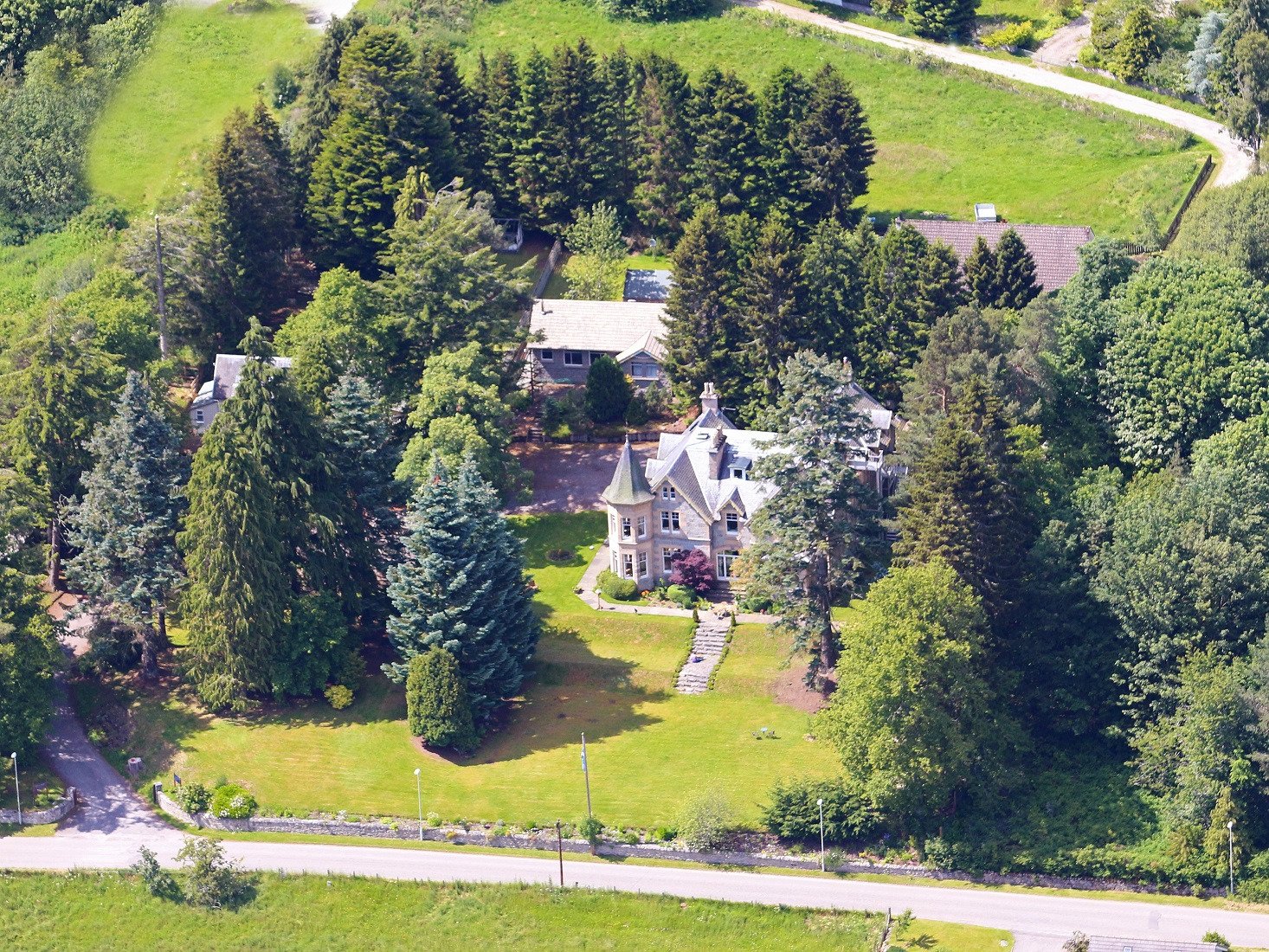 Hotel photo 18 of Tigh na Sgiath Country House Hotel.
