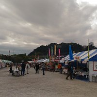 八千代総合運動公園の八千代の祭、二日目、プロレスのデモンストレーションもやっている。
