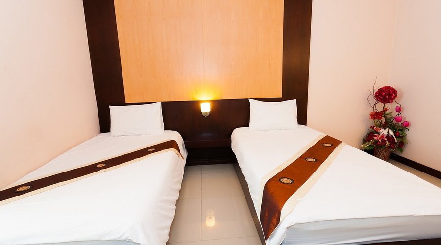 Standard Twin Bed